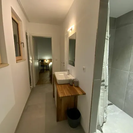Gruppenhaus Lug Ins Tal بيرسبرون
