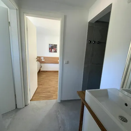Gruppenhaus Lug Ins Tal * بيرسبرون