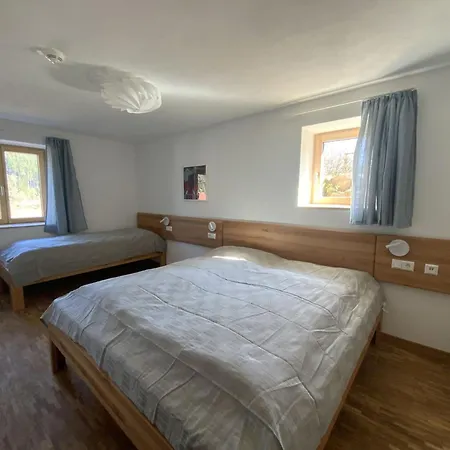 بيت للعطل Gruppenhaus Lug Ins Tal *
