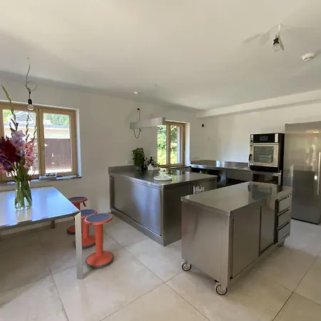 Gruppenhaus Lug Ins Tal بيت للعطل *